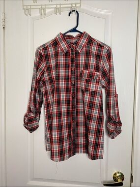 Men's Red Plaid Button-Down Shirt with Chest Pocket